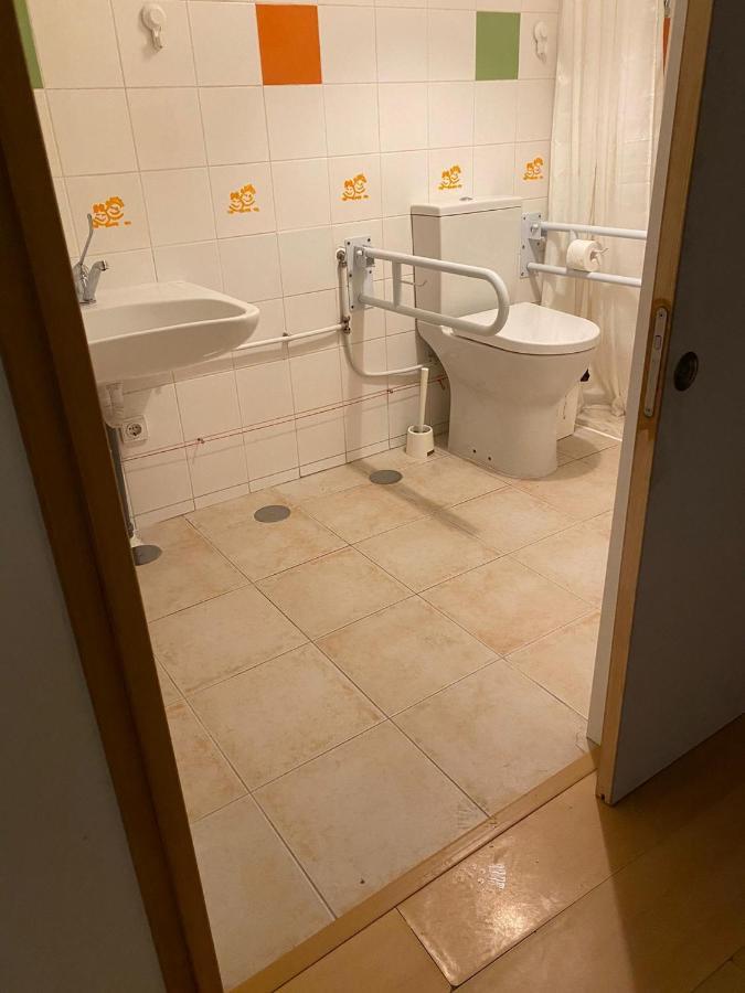 Aradas Garden Hostel מראה חיצוני תמונה