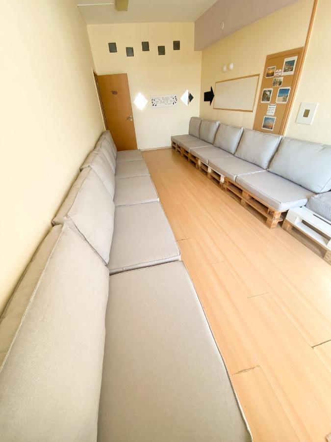 Aradas Garden Hostel מראה חיצוני תמונה