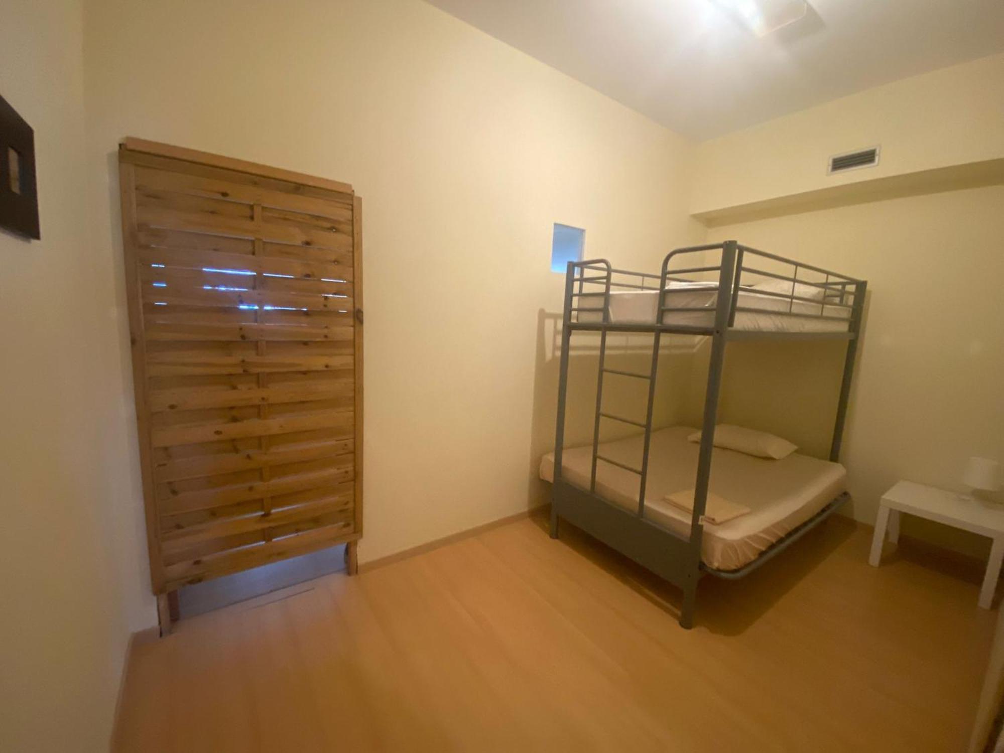 Aradas Garden Hostel מראה חיצוני תמונה