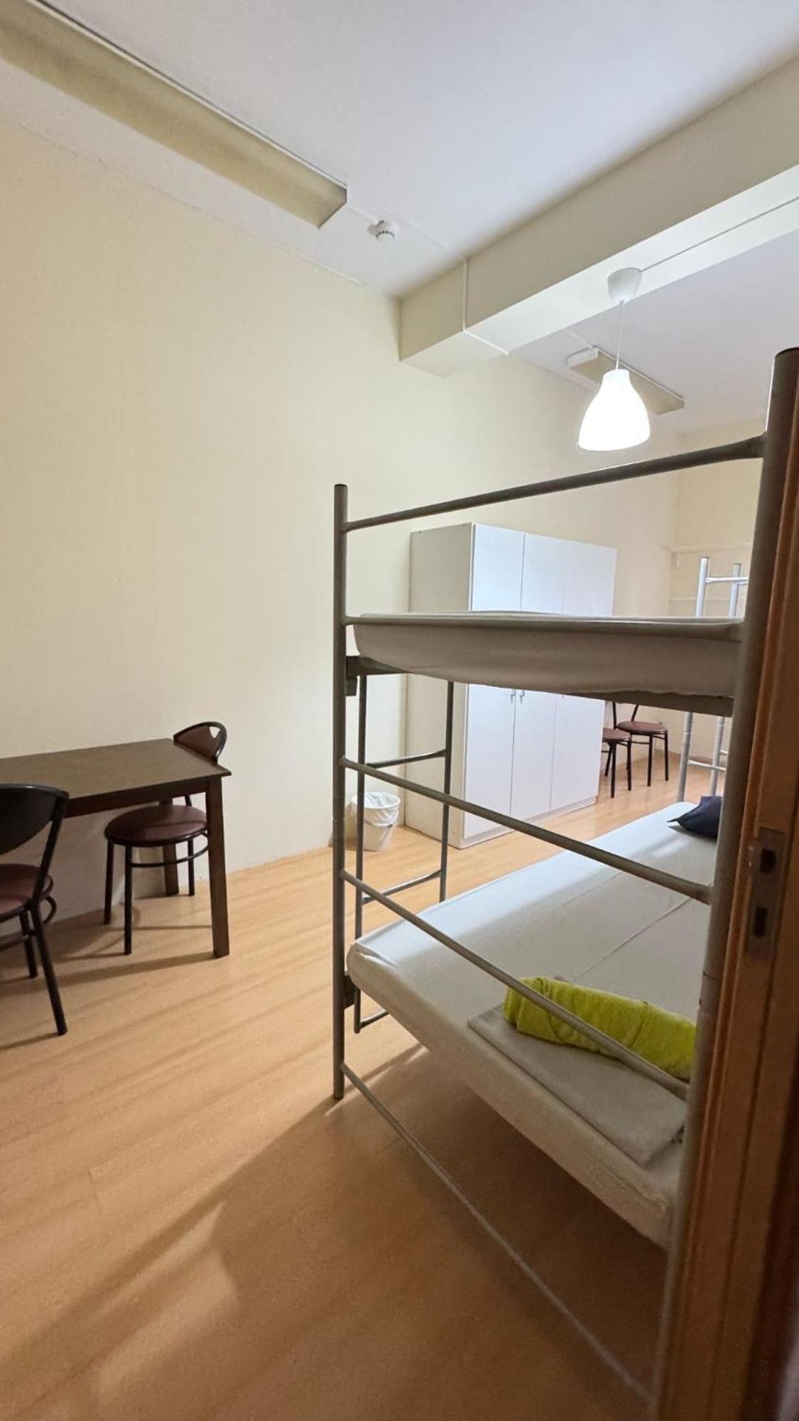 Aradas Garden Hostel מראה חיצוני תמונה
