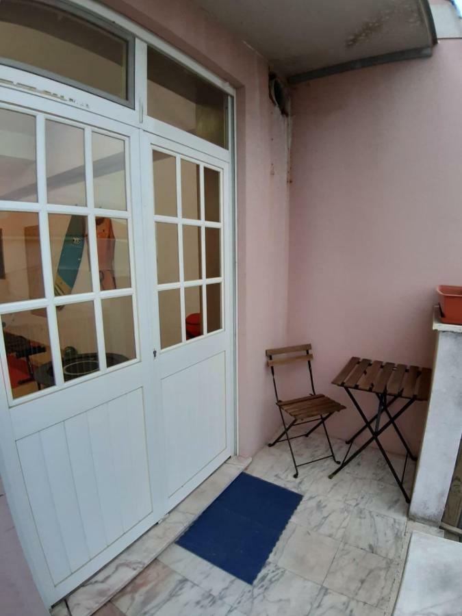 Aradas Garden Hostel מראה חיצוני תמונה