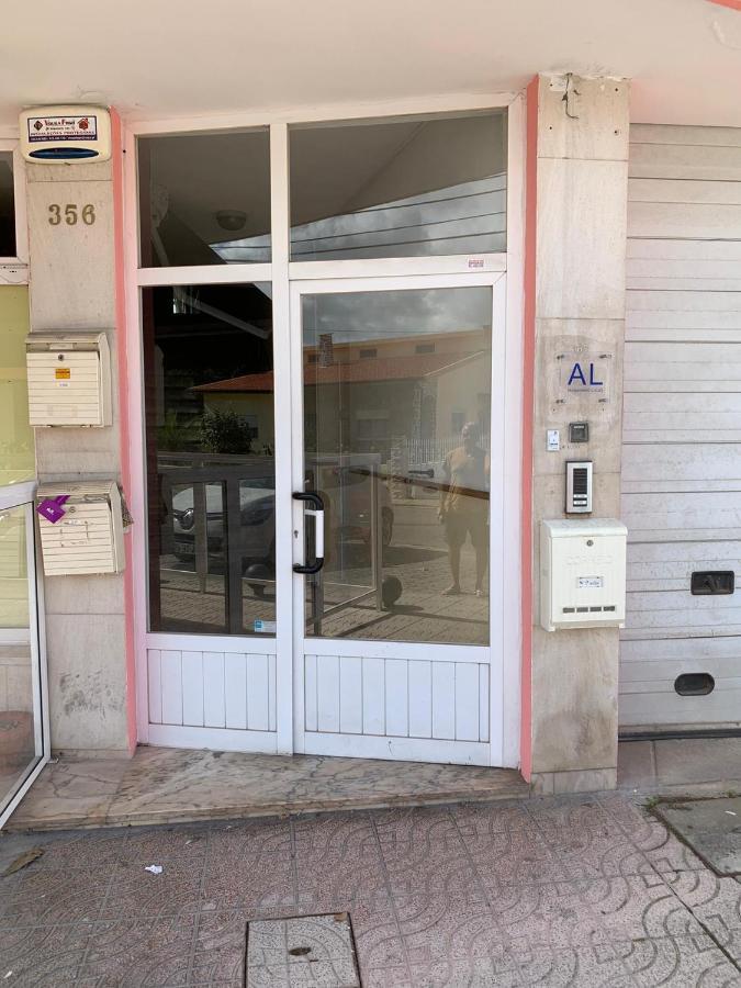 Aradas Garden Hostel מראה חיצוני תמונה
